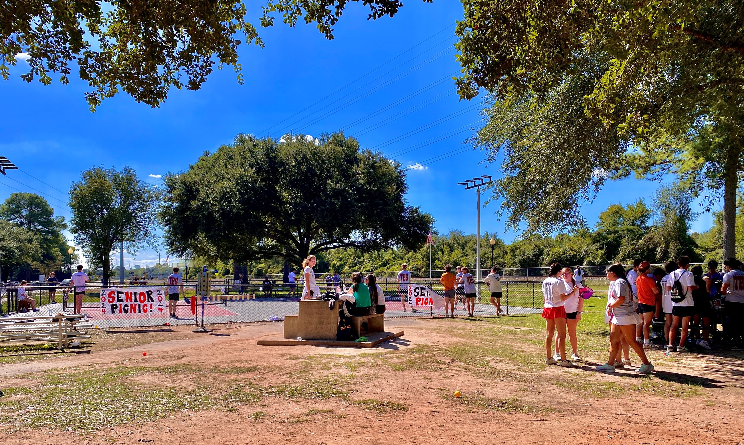 picture of THS students playing in pickleball tournament